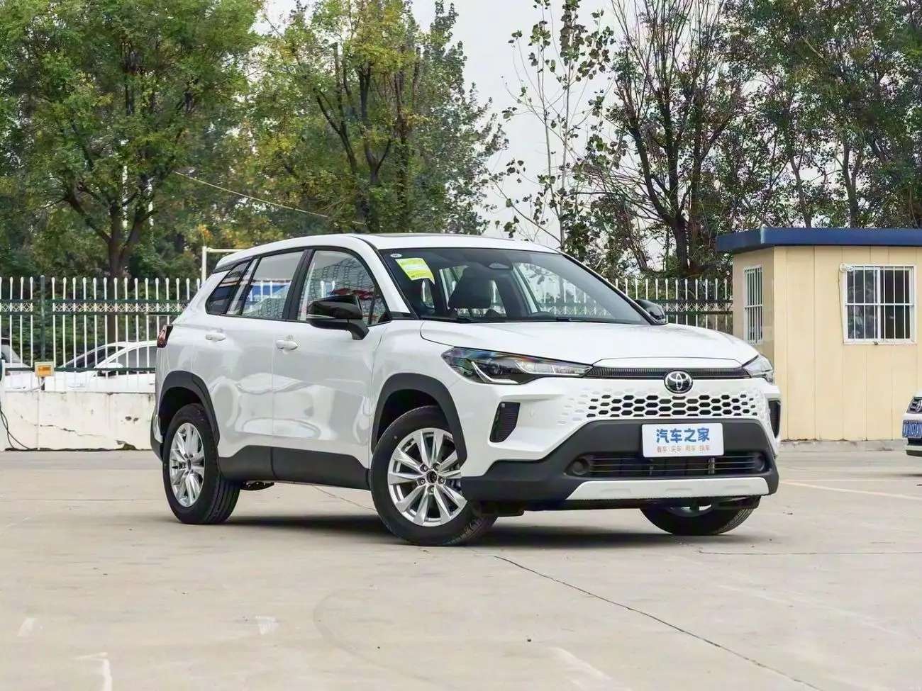 Toyota Corolla Cross 2025 2L