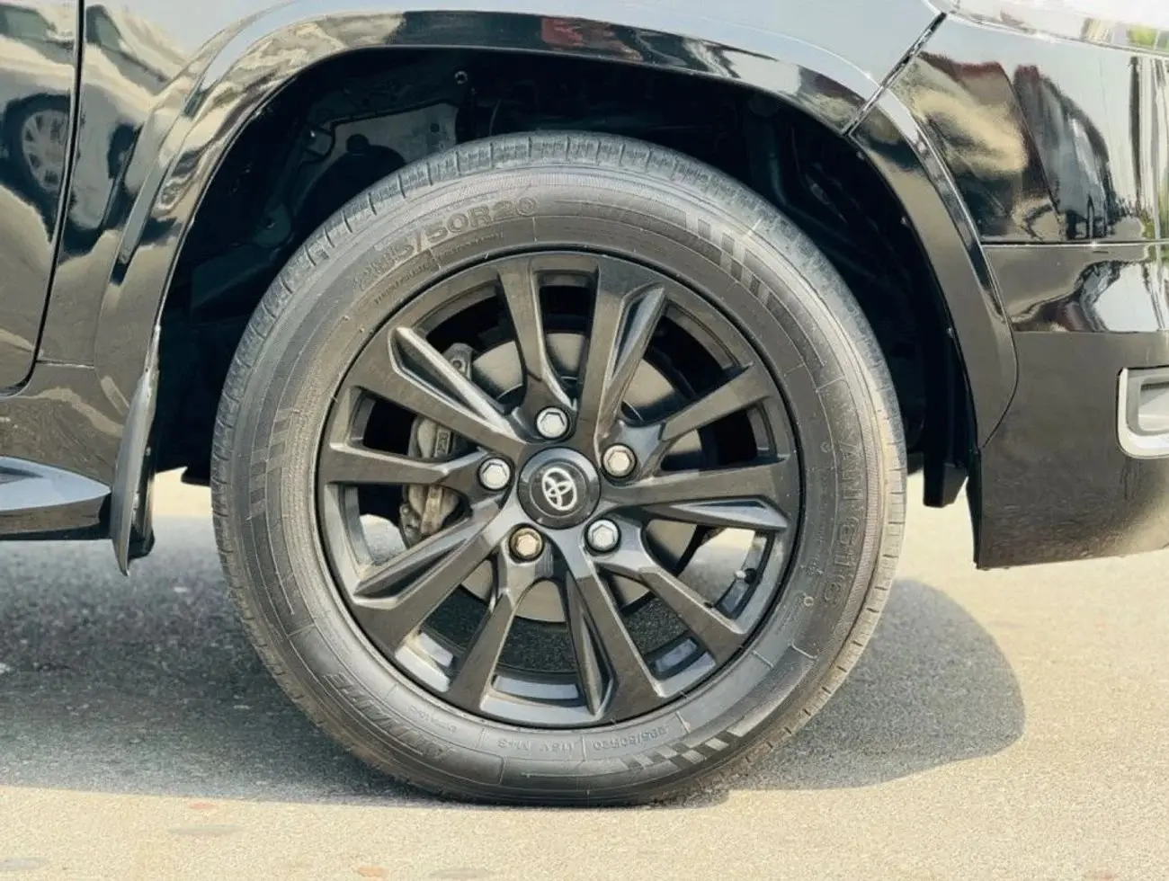 Toyota Land Cruiser 2013 3.3L