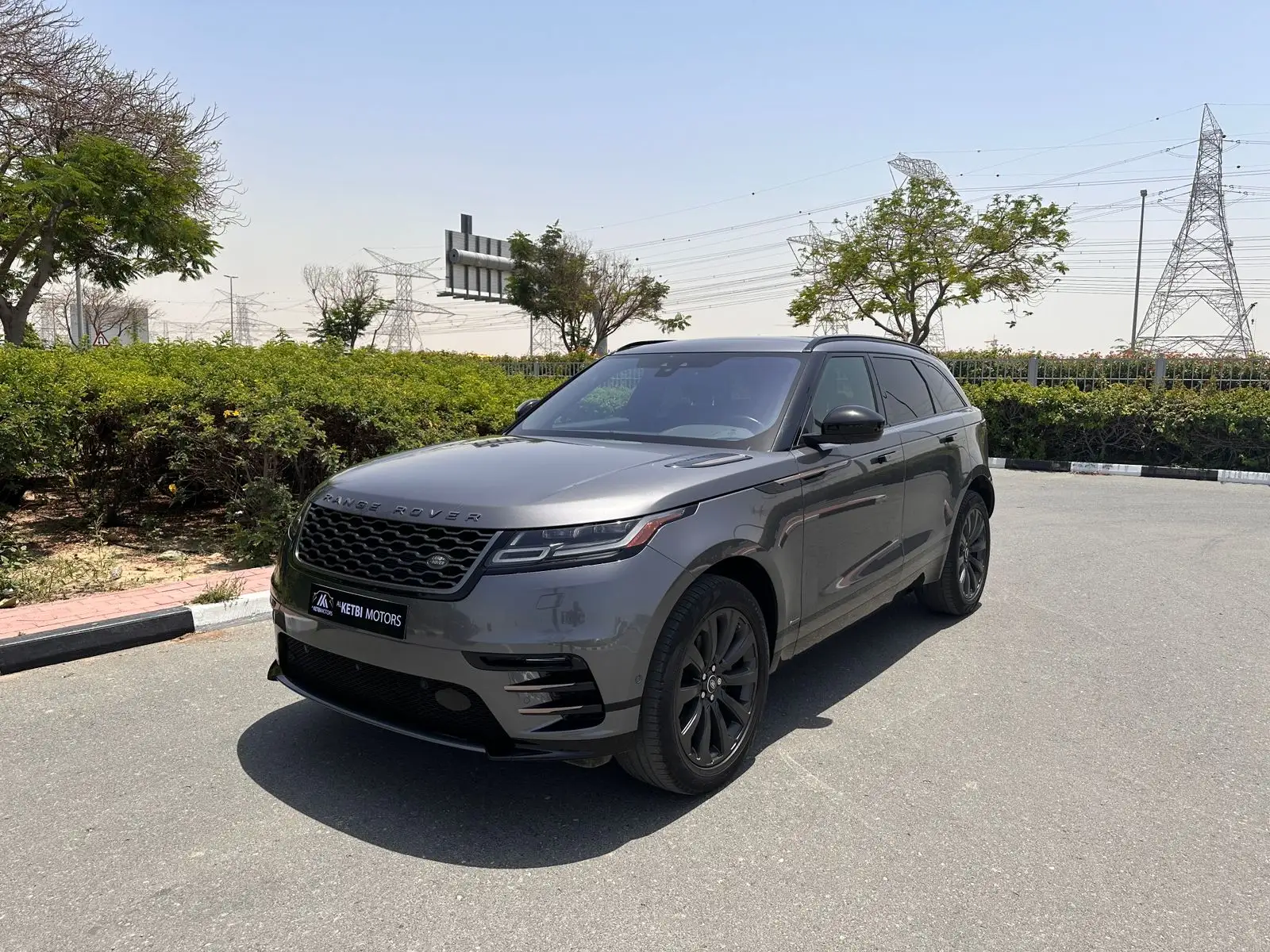 لاند روفر رينج روفر فيلار 2019 undefinedL