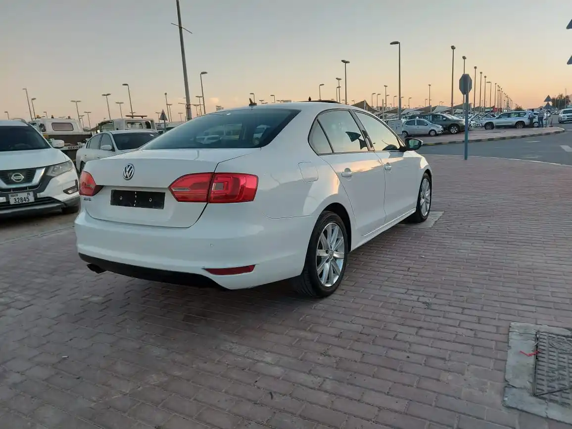 Volkswagen Jetta 2012 2000L