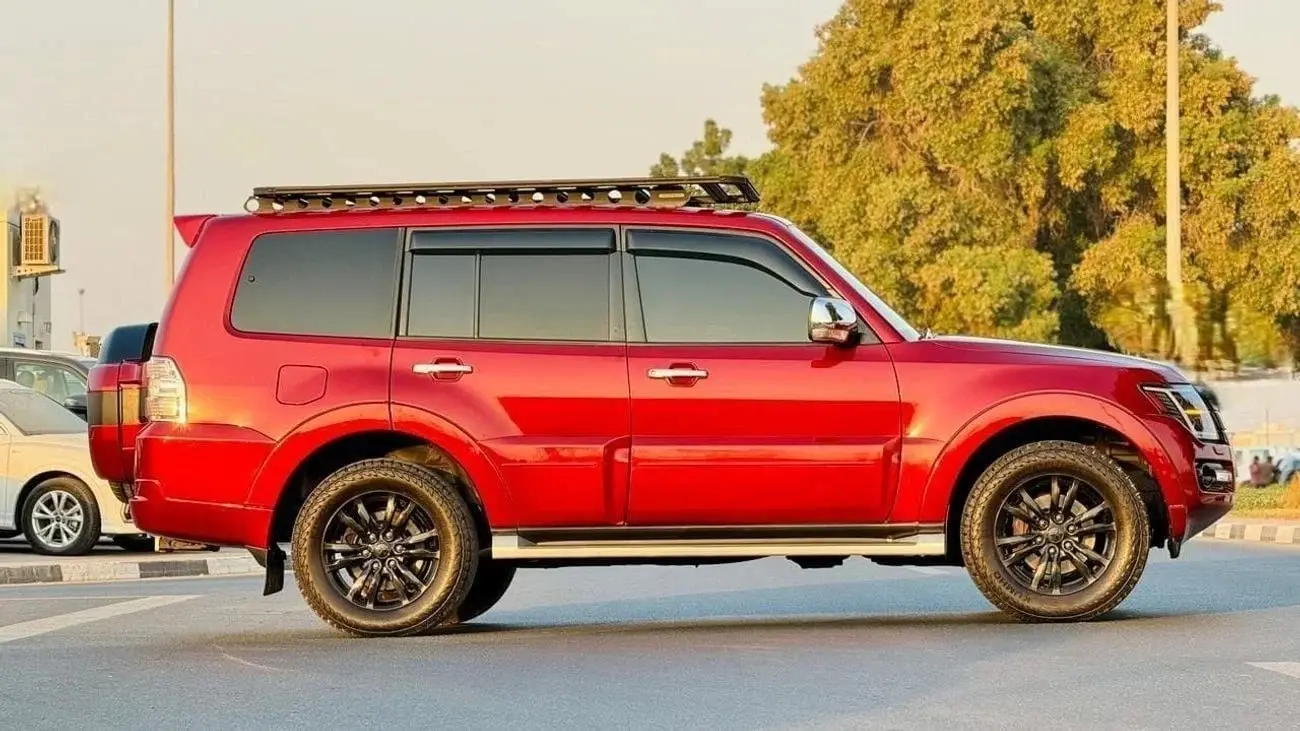 ميتسوبيشي باجيرو 2017 3.2L