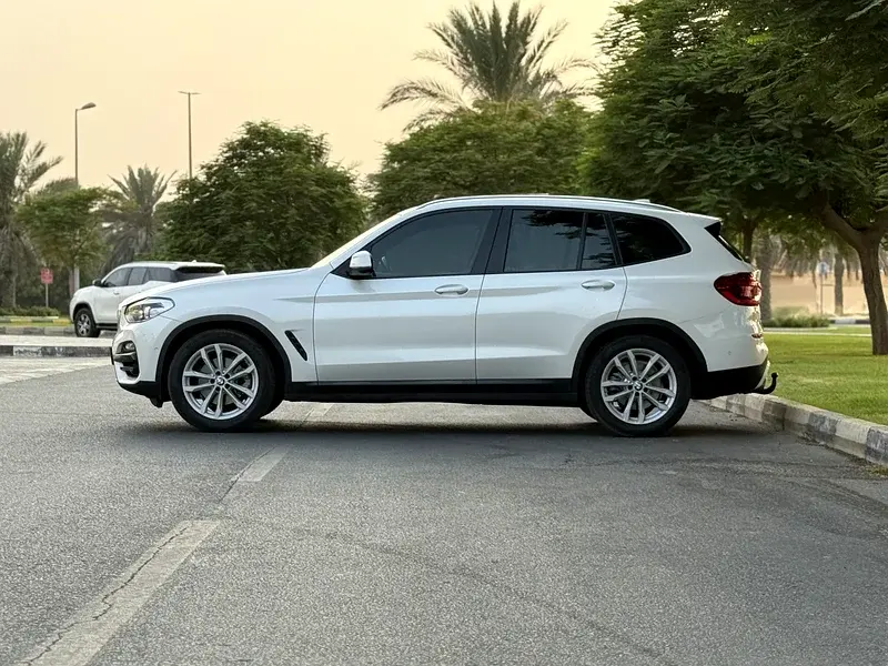 بي أم دبليو X3 2020