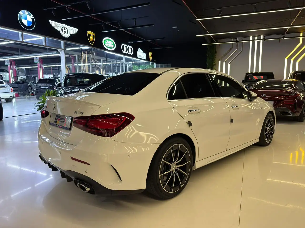 مرسيدس بنز A Class AMG 2024 2L