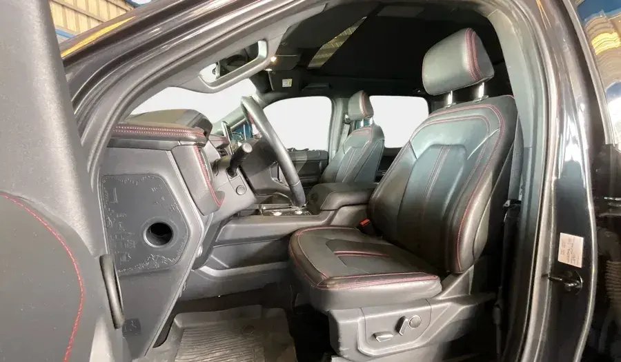 Ford Expedition 2022
