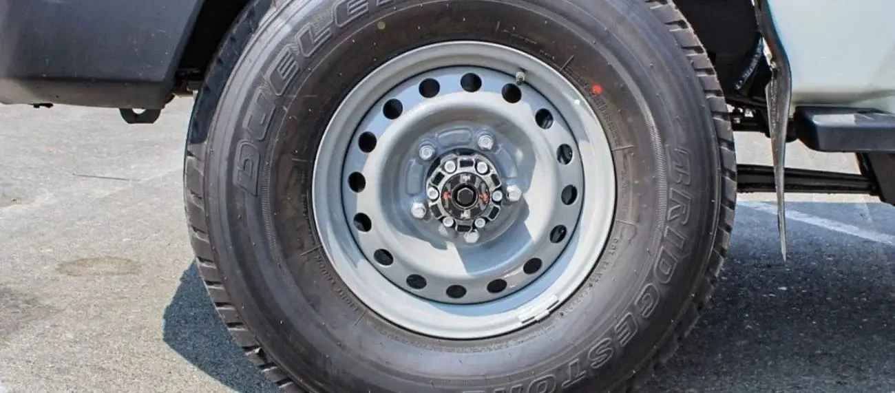 تويوتا لاند كروزر بيك آب 2022 4.5L