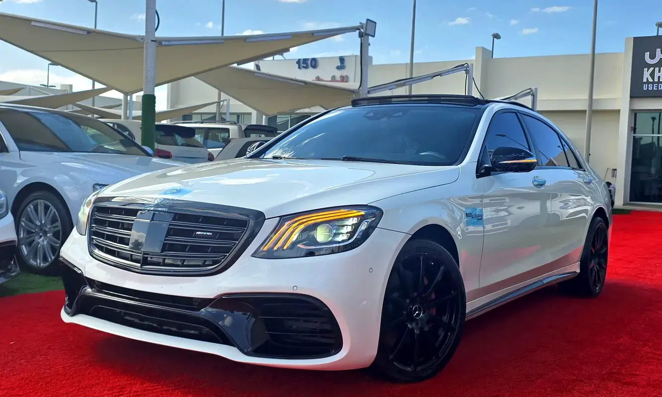 مرسيدس بنز S Class 2015