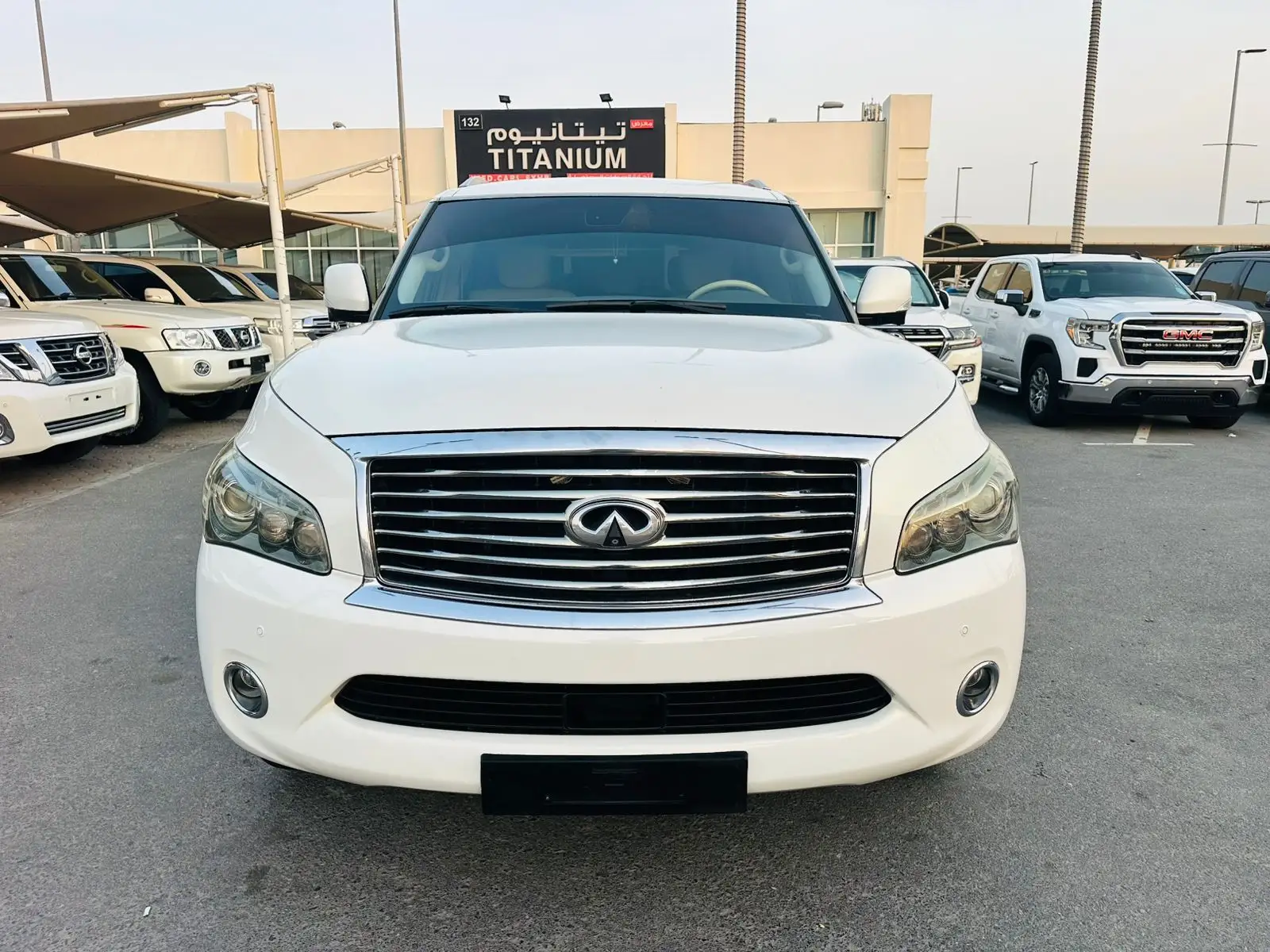 انفينيتي QX56 2011