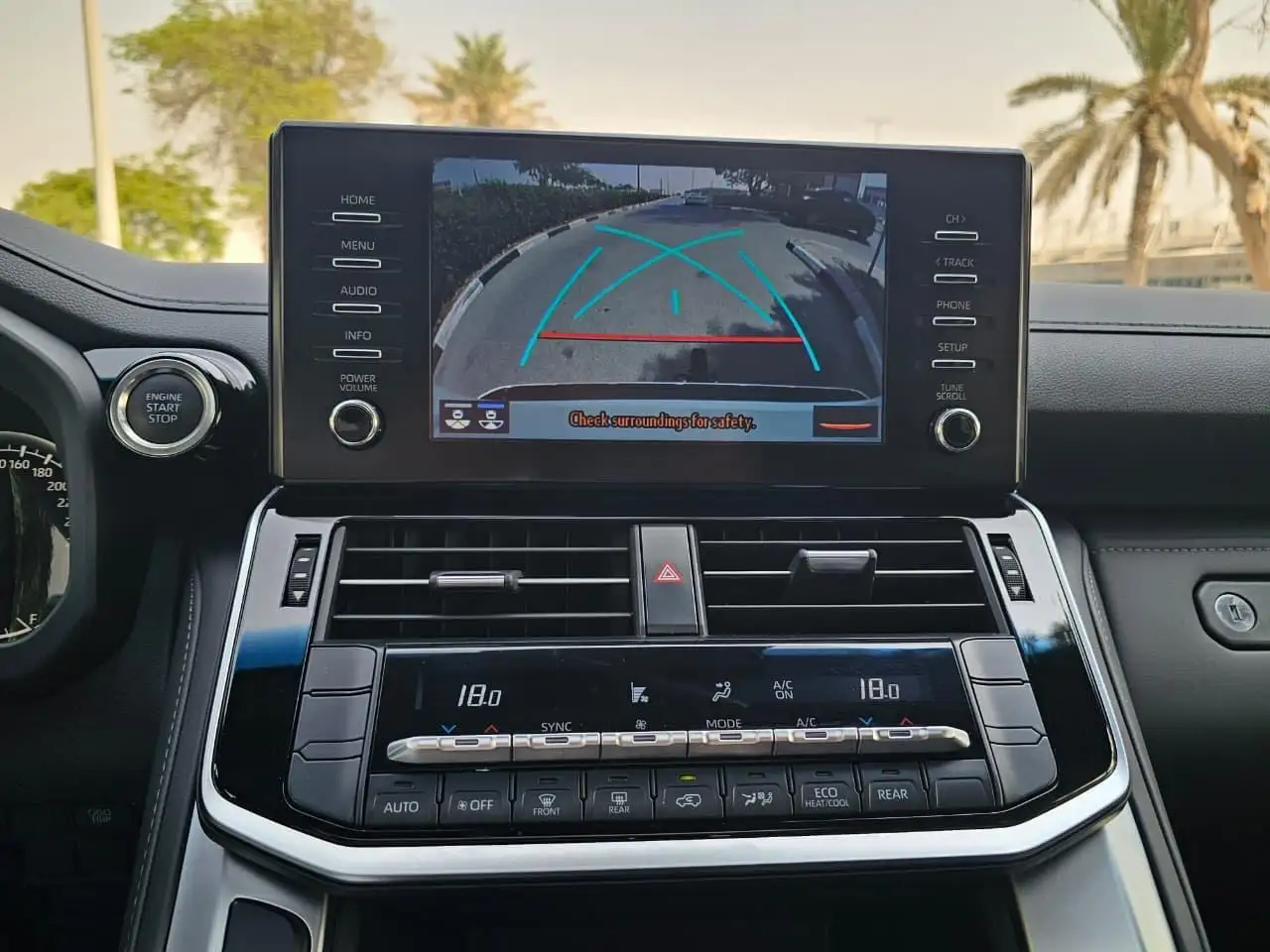 تويوتا لاند كروزر 2024