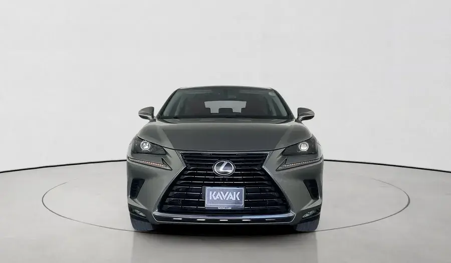 Lexus NX 2021