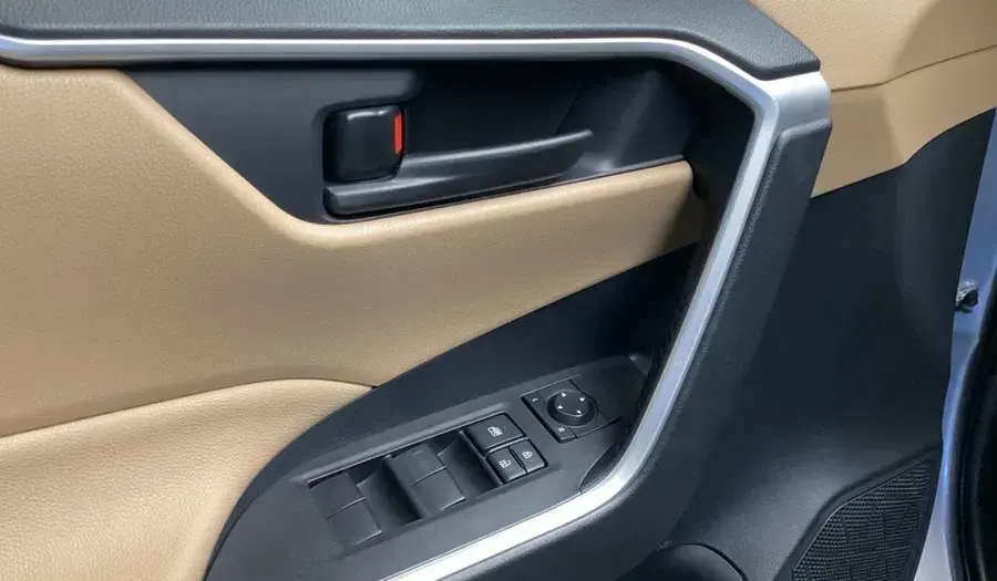 Toyota RAV4 2025