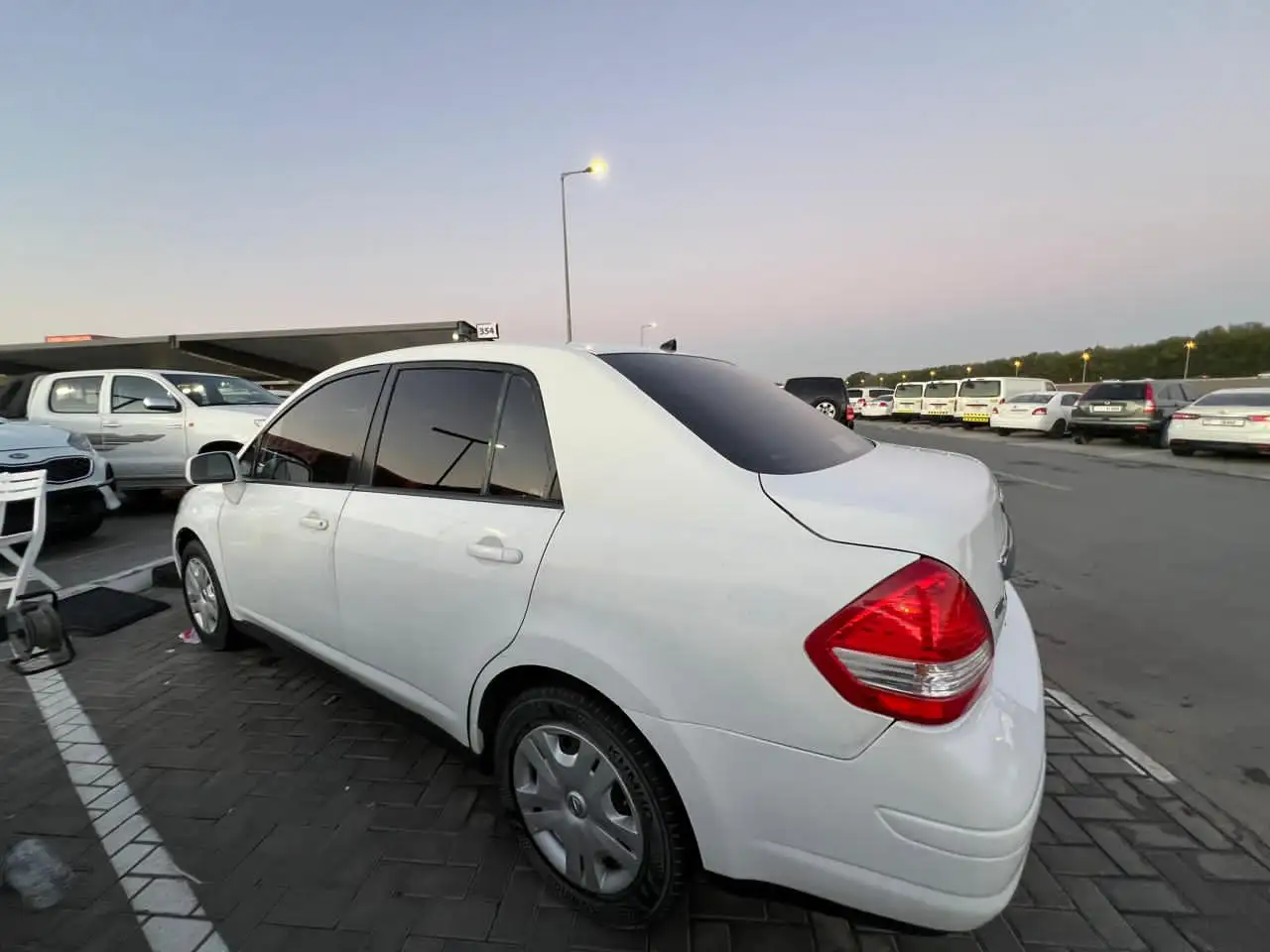 Nissan Tiida 2011 1.8L