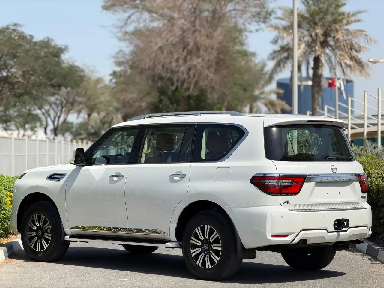 نيسان باترول 2024 5.6L