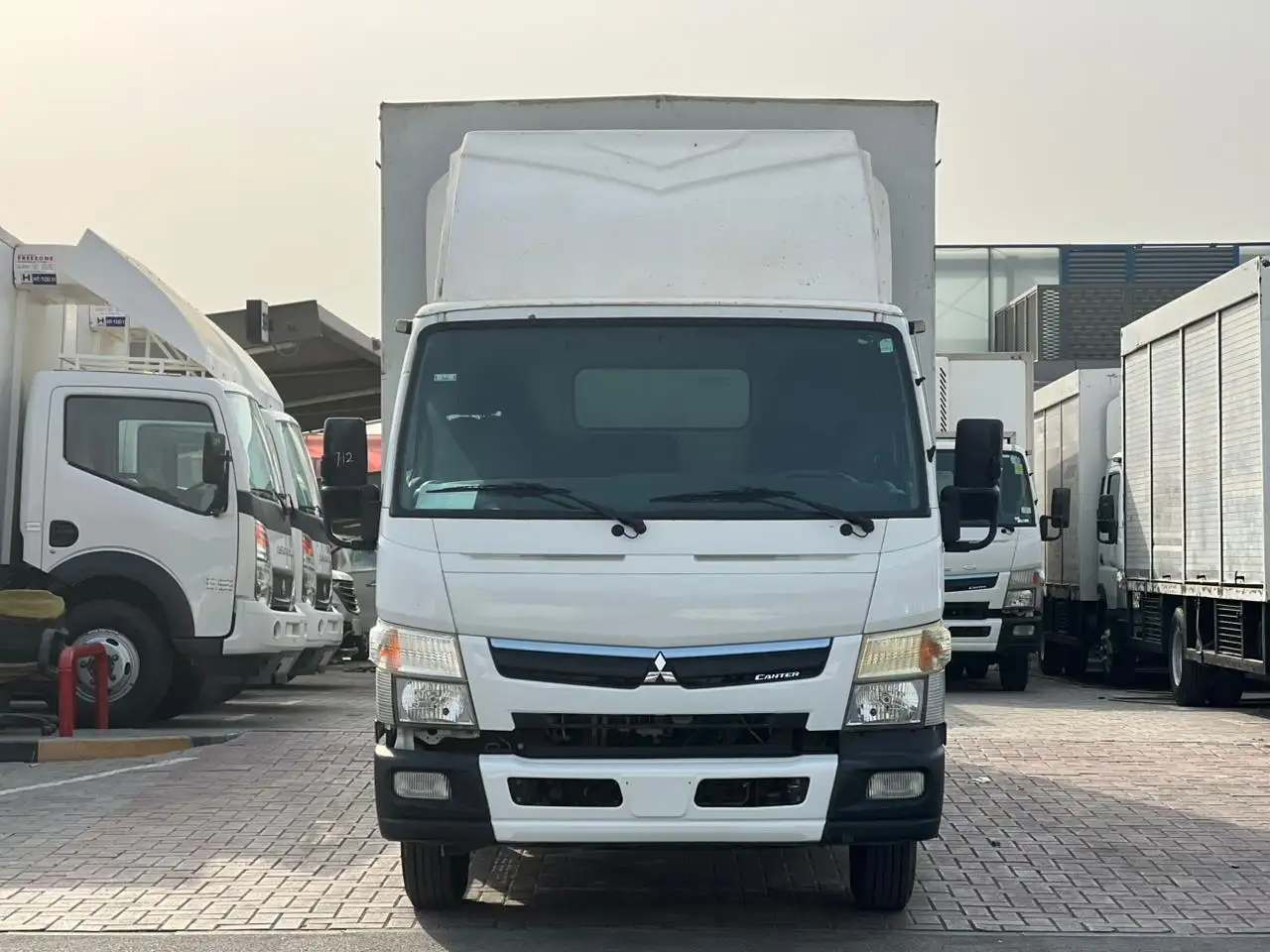 Mitsubishi Canter 2019