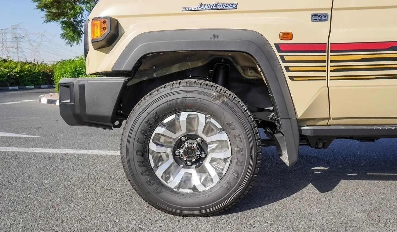 تويوتا لاند كروزر بيك آب 2025 4L