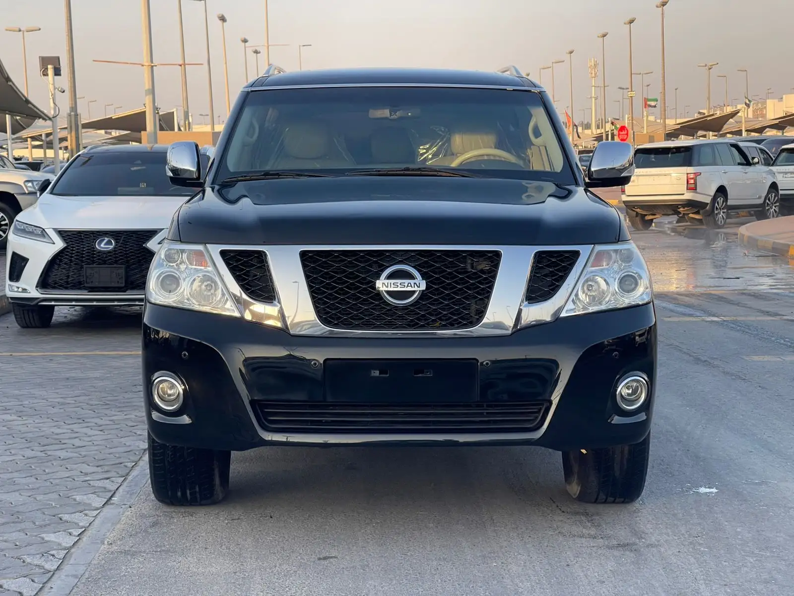 نيسان باترول 2011 5.6L