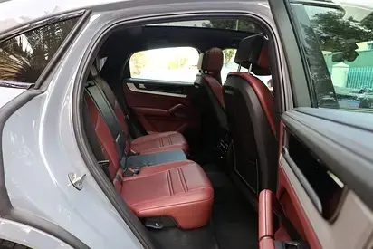 Porsche Cayenne Coupe 2024