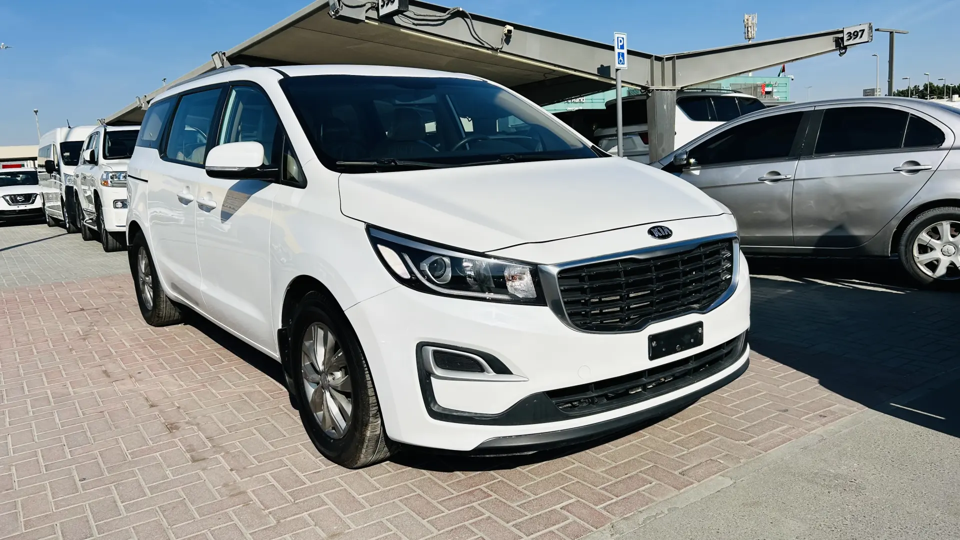 كيا جراند كارنفال 2021