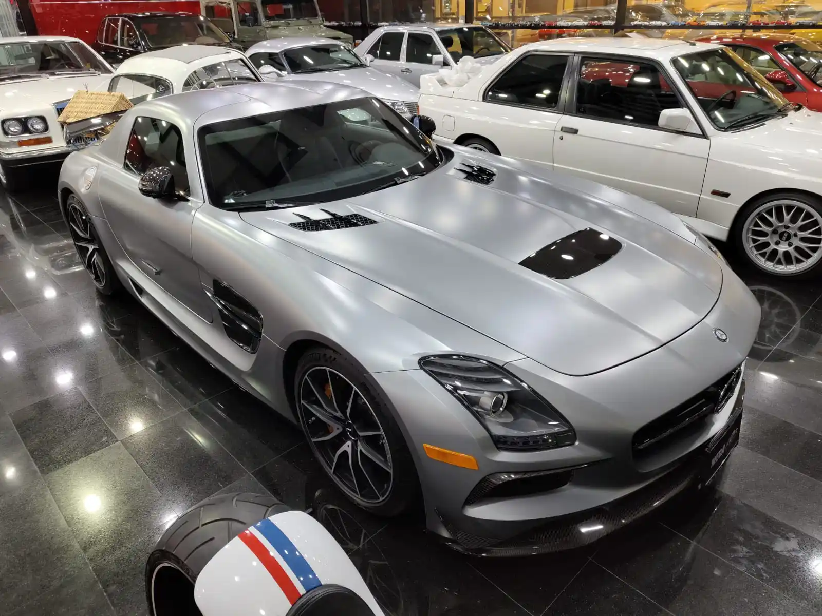 Mercedes Benz SLS Class 2014