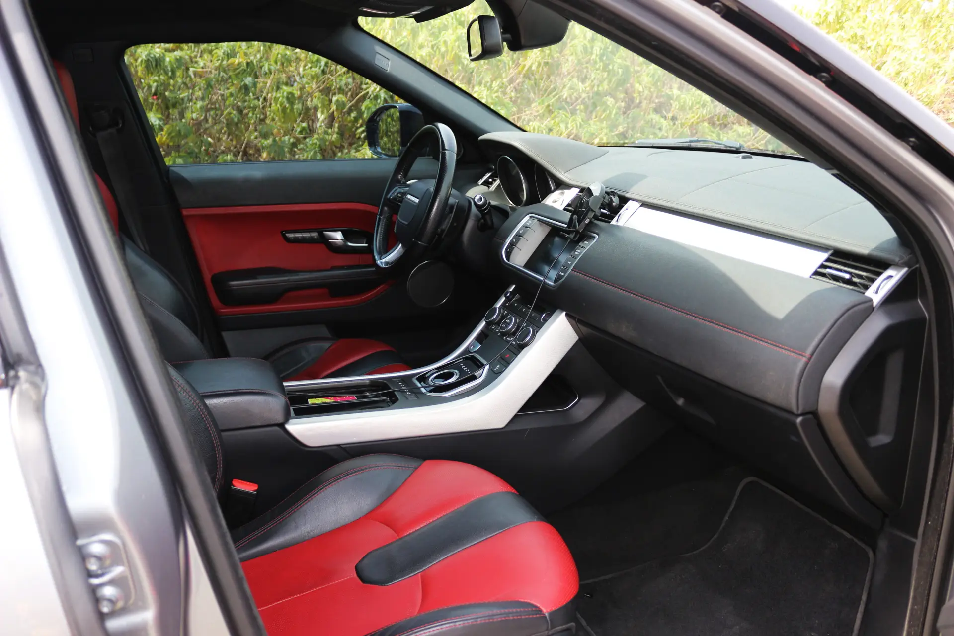 لاند روفر رانج روفر إيفوك 2014 2000L