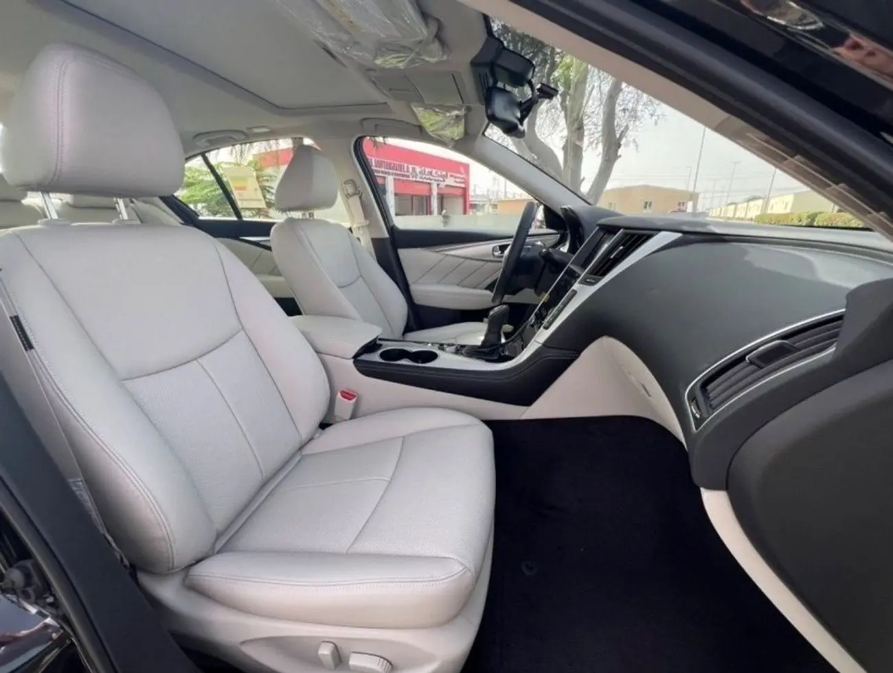 Infiniti Q50 2024 3L