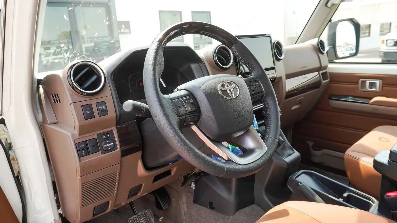Toyota Land Cruiser 70 2025 2.8L