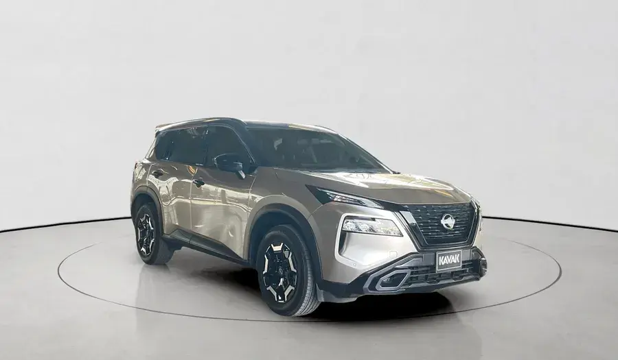 نيسان اكس تريل 2024