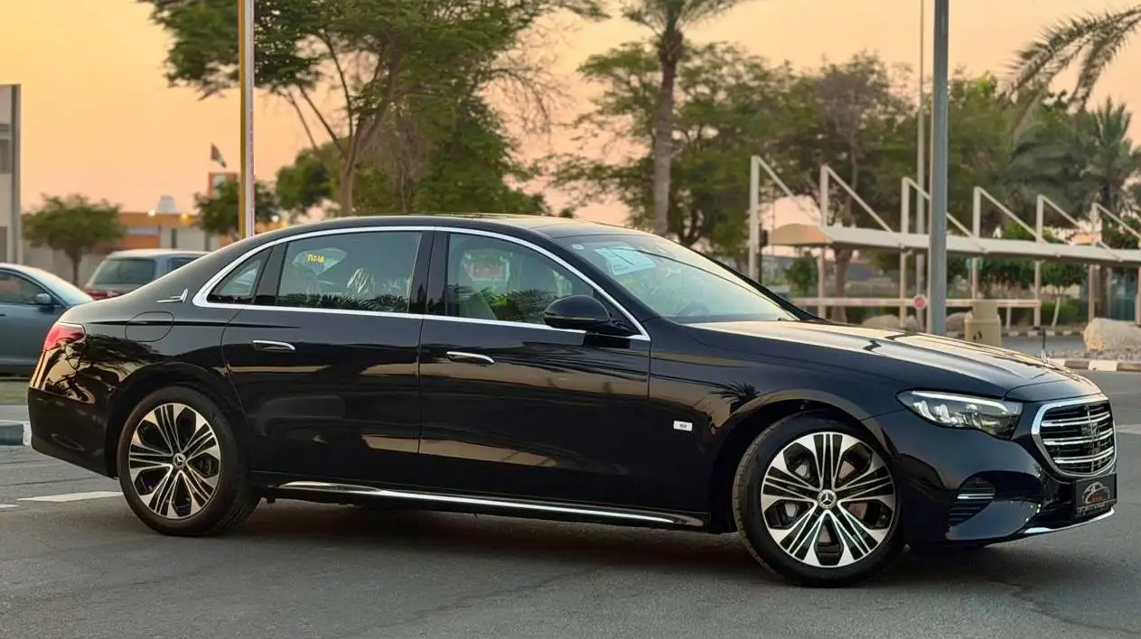 مرسيدس بنز E Class 2025