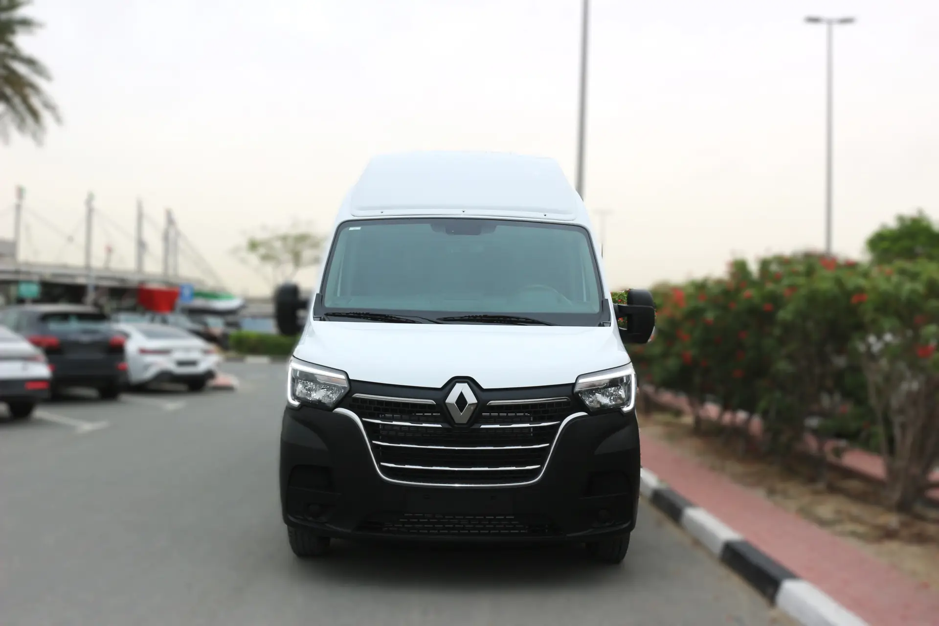 رينو ماستر 2025 2300L