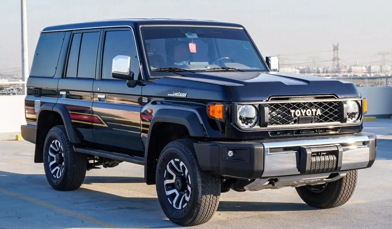 Toyota Land Cruiser 70 2025 4L