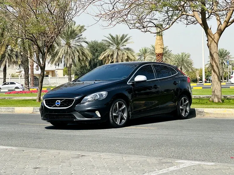 Volvo V40 2016