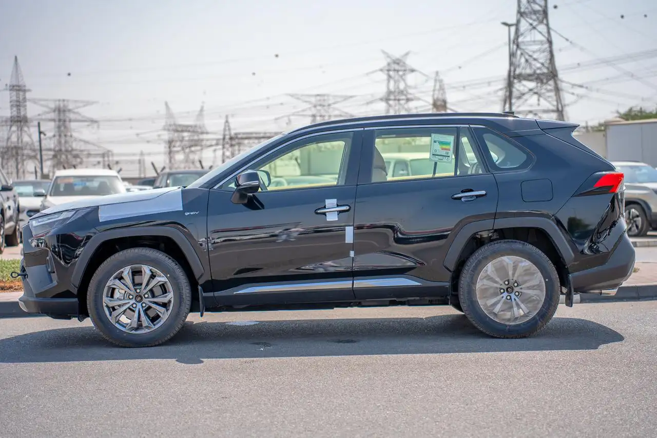 تويوتا راف ٤ 2025 2.5L