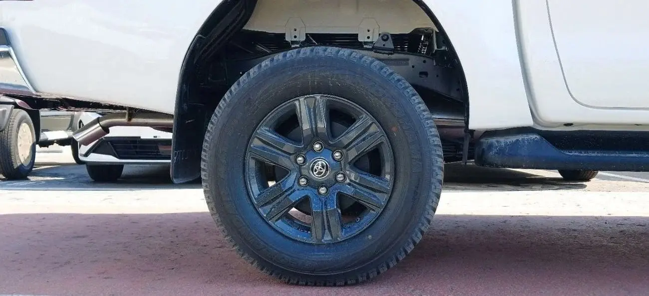 تويوتا هيلوكس 2025 2.7L