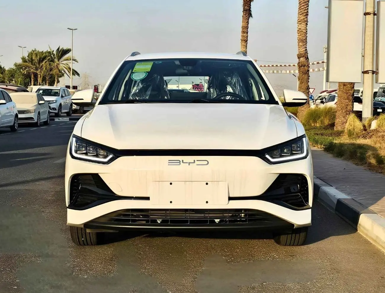 BYD E2 2024 undefinedL