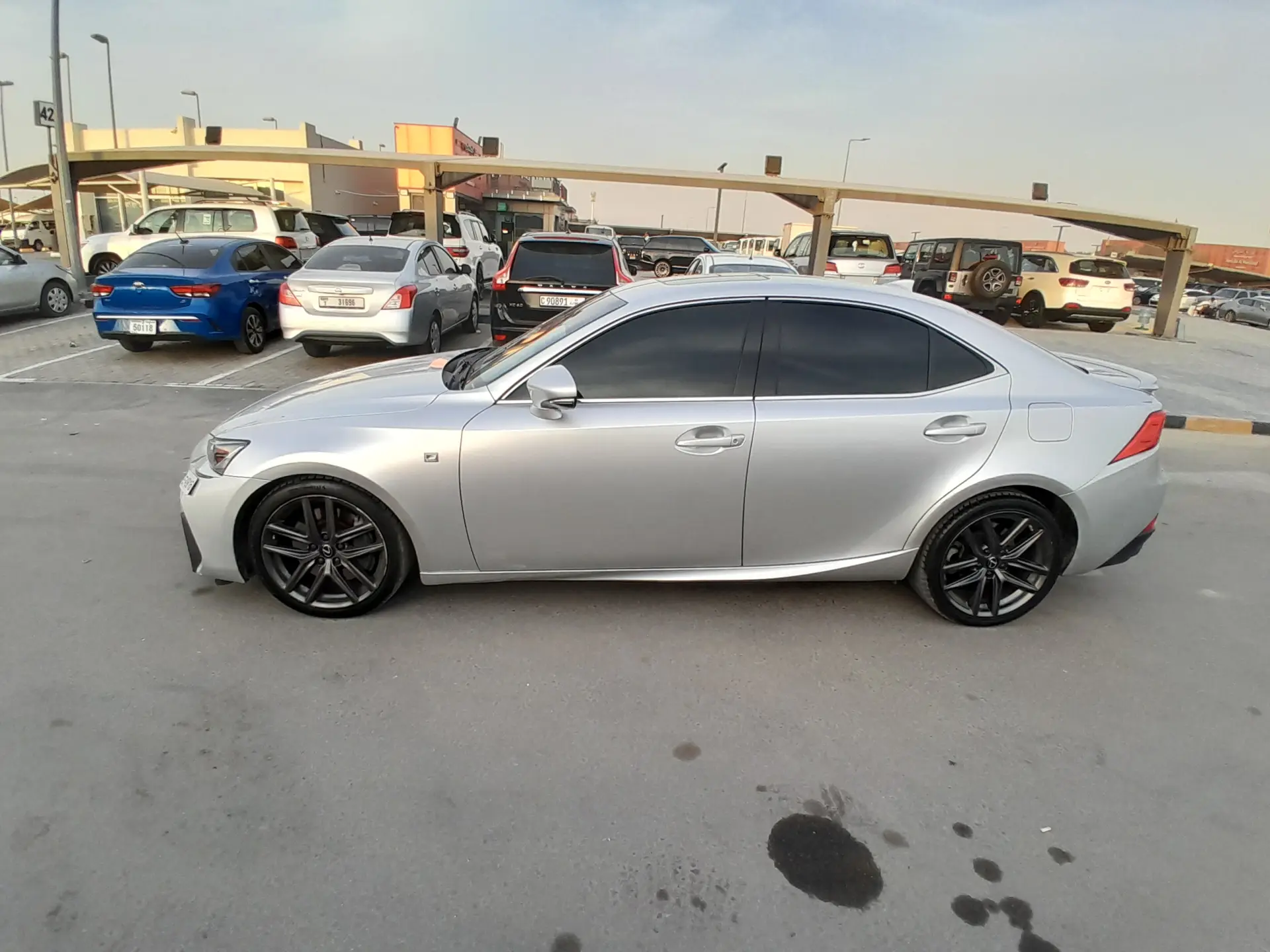 Lexus IS 2019
