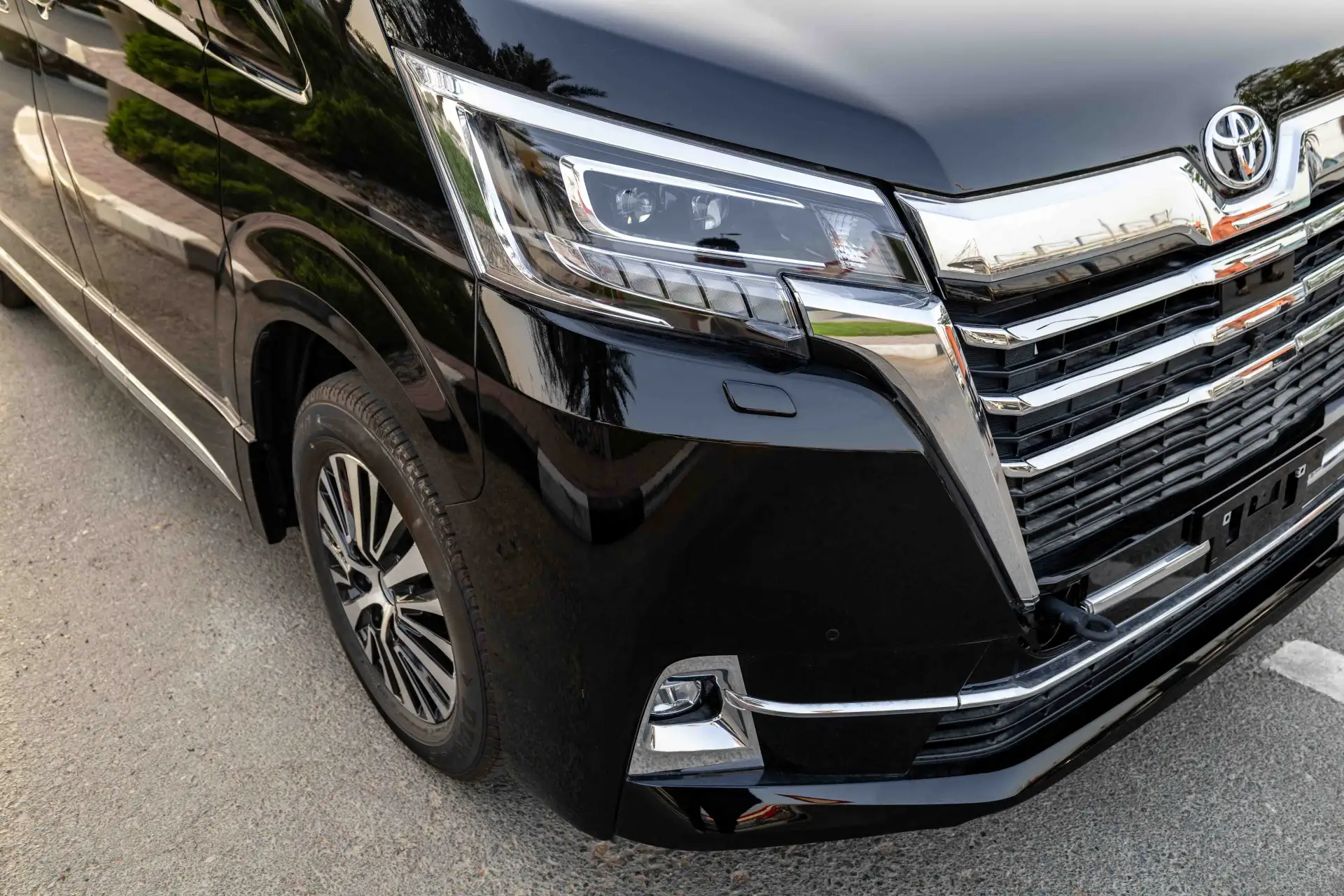 Toyota Granvia 2026