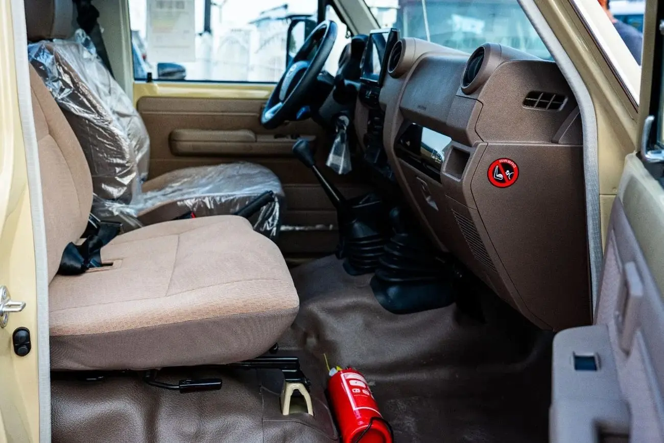 Toyota Land Cruiser Pick Up 2025