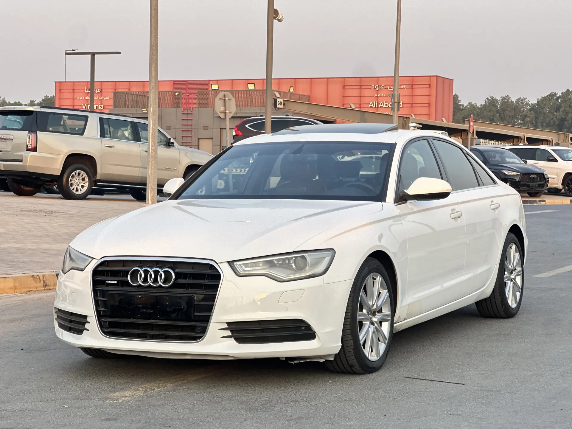 أودي A4 2014 2.4L