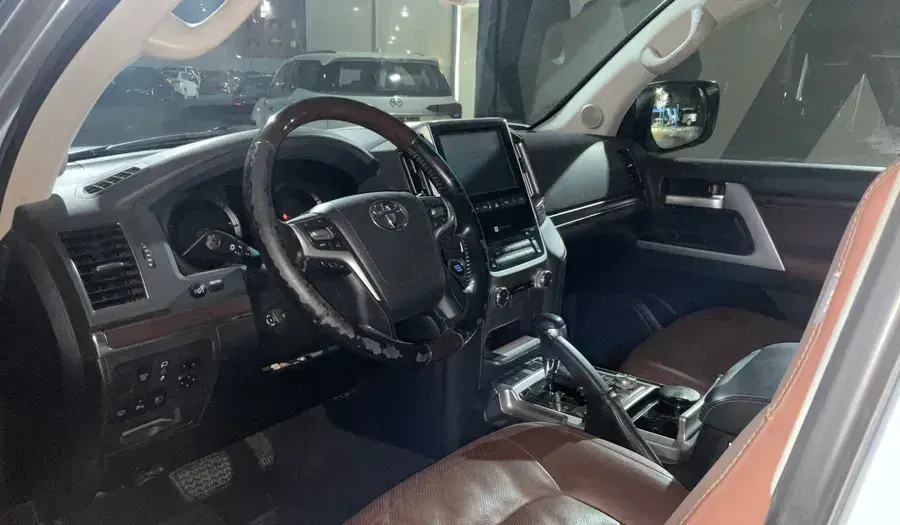 تويوتا لاند كروزر 2019