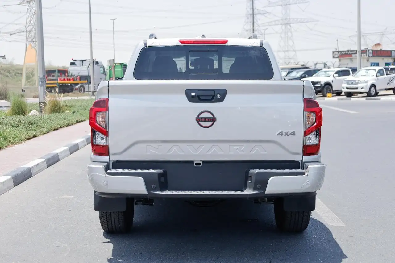 نيسان نافارا 2025 2500L