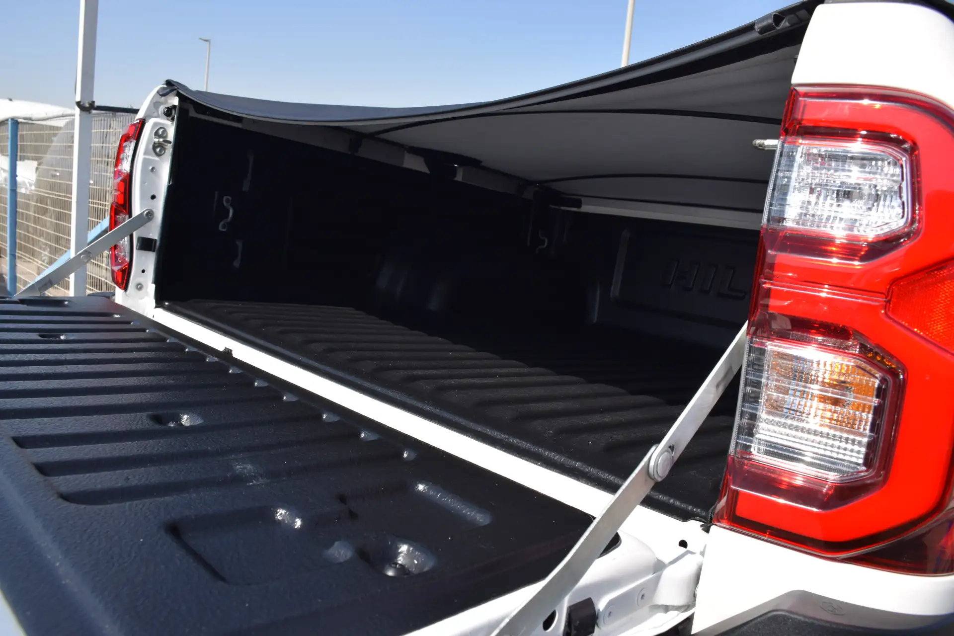 Toyota Hilux 2023 2.8L