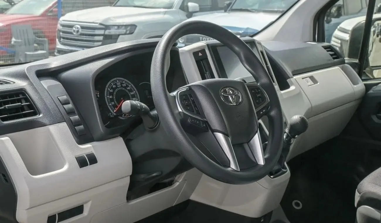 Toyota Hiace 2026 3.5L