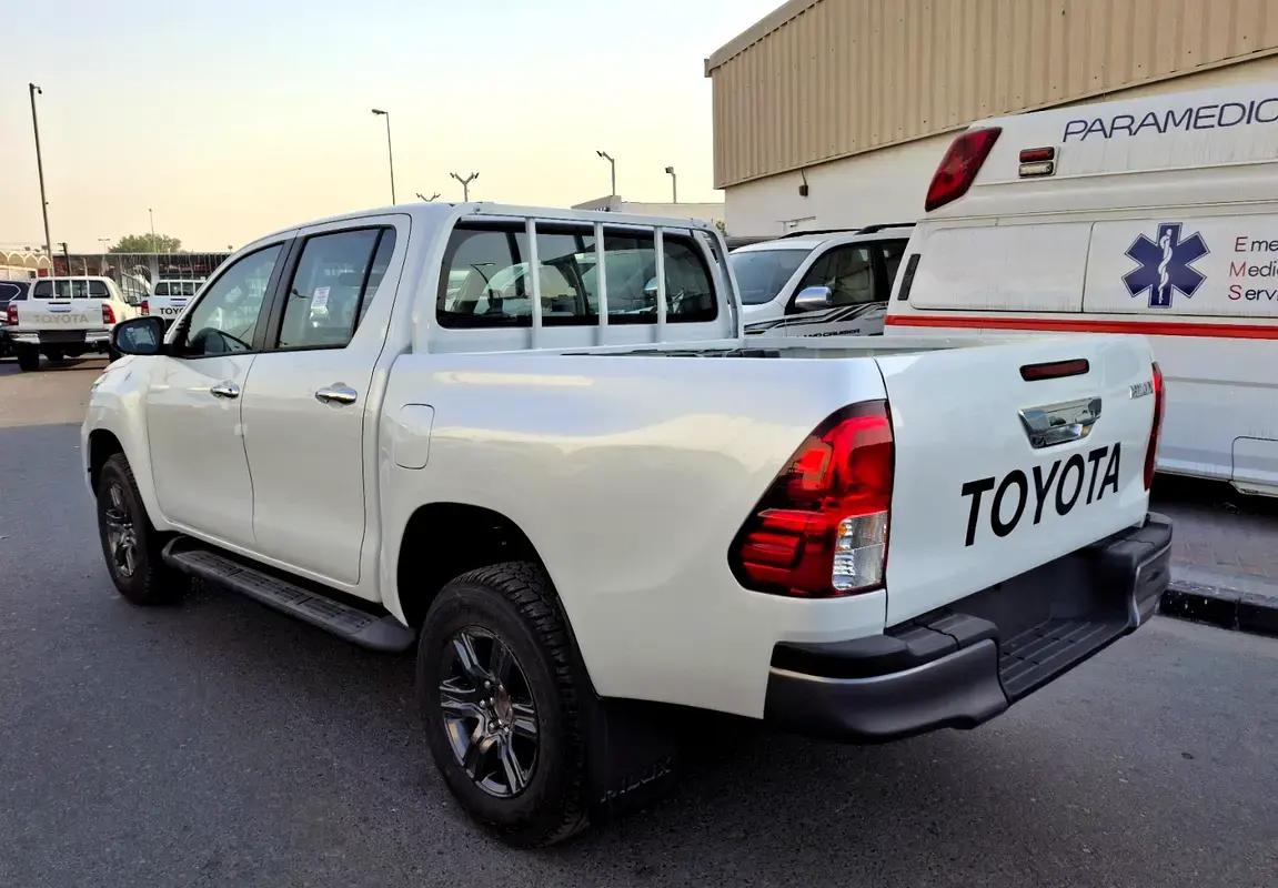 Toyota Hilux 2025 2.4L