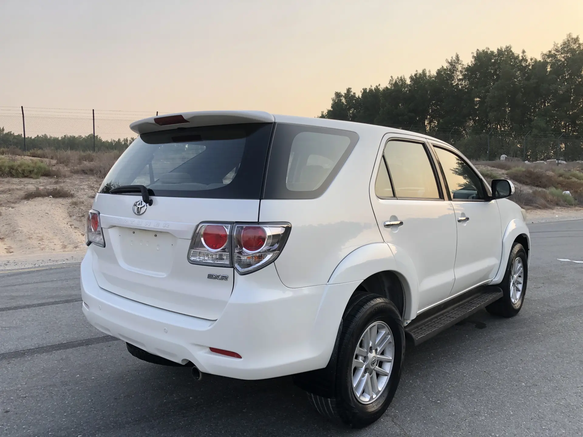 تويوتا فورتونر 2015