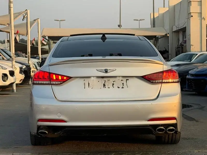 Genesis G80 2015 5L