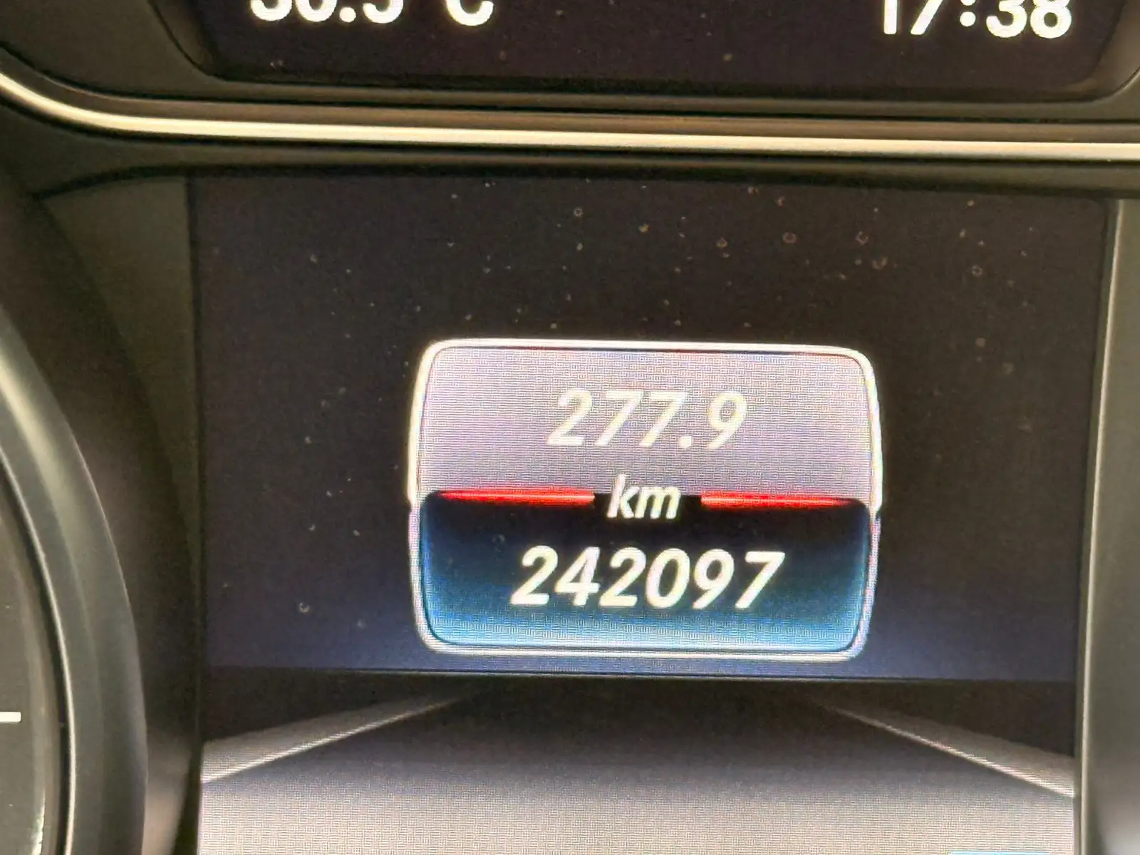 مرسيدس بنز GLA Class 2018 undefinedL