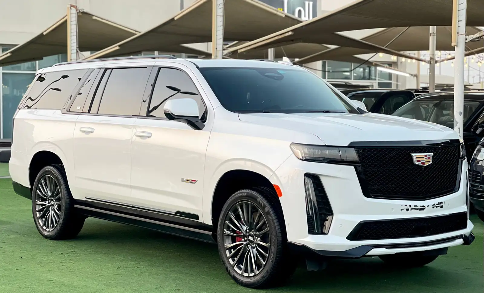 كاديلاك اسكاليد 2023