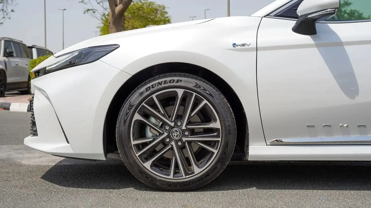 Toyota Camry HEV 2025 2.5L