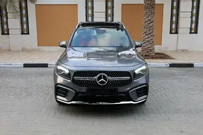 Mercedes Benz GLB Class 2025