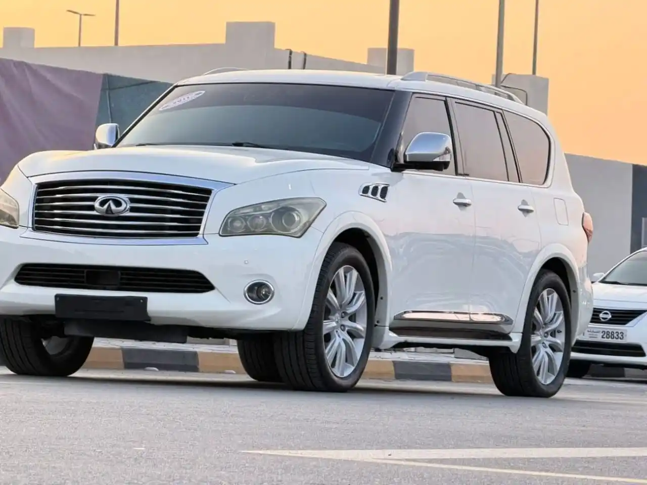 Infiniti QX56 2011 5.6L