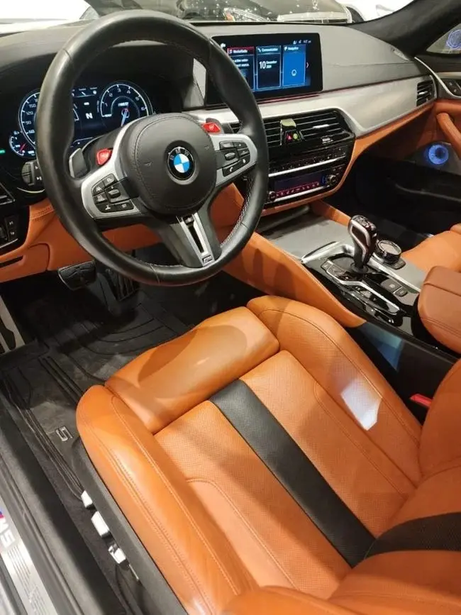 BMW M5 Sedan 2018 4.4L